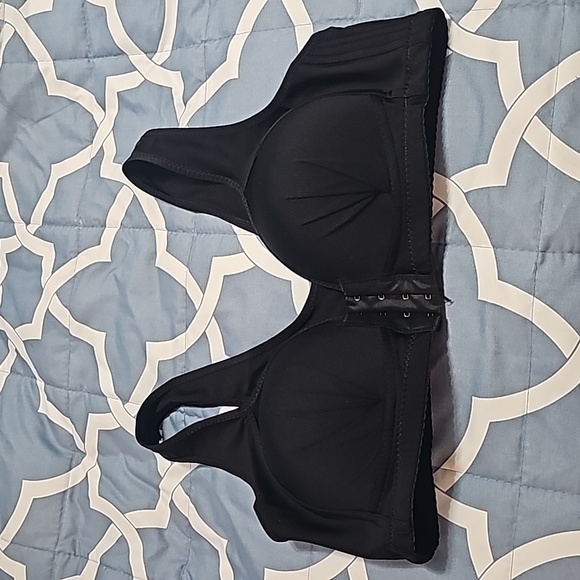 🎉 5/$20 bra - Picture 1 of 3